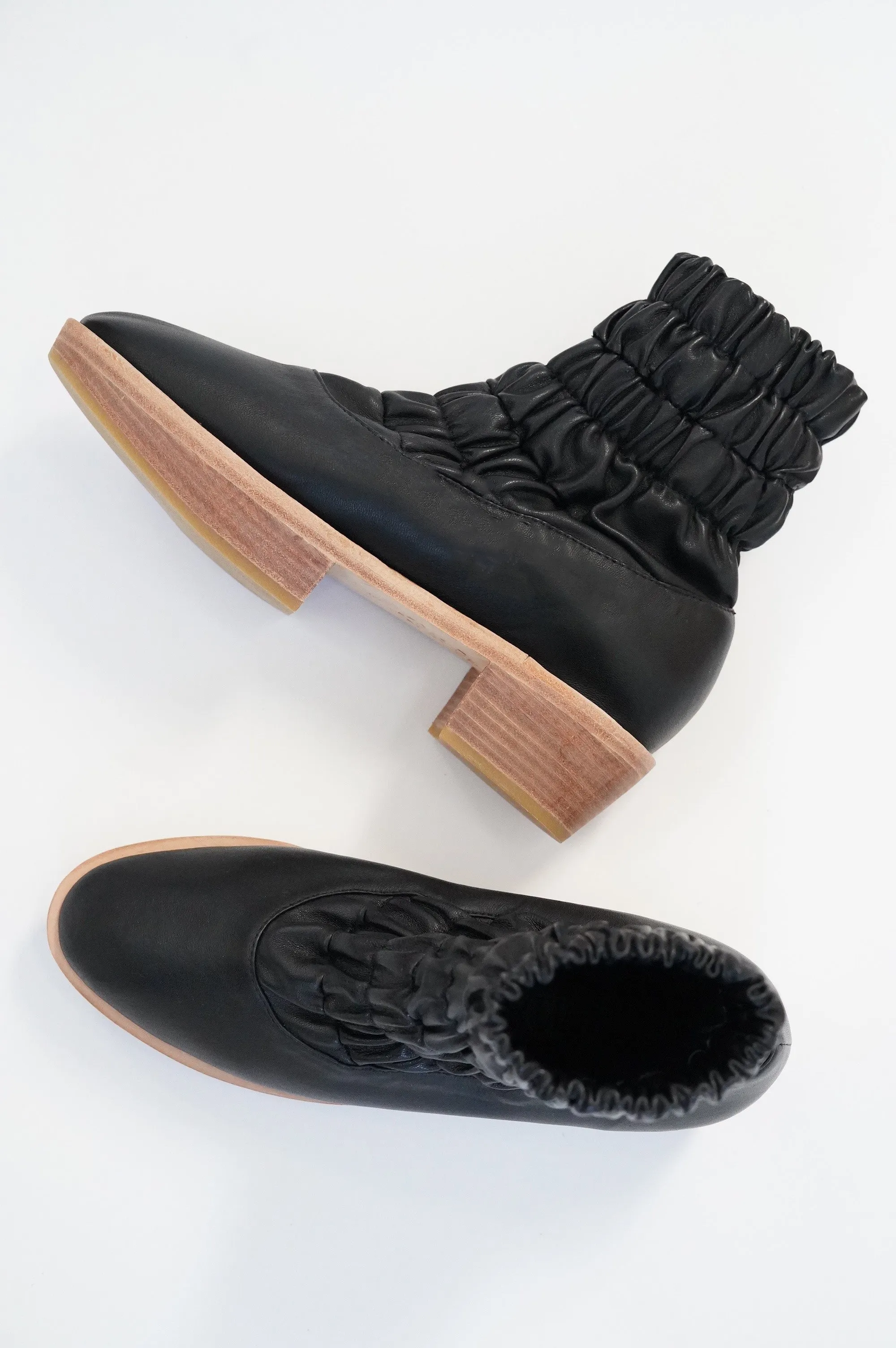 Beklina Aya Gathered Platform Boot Black