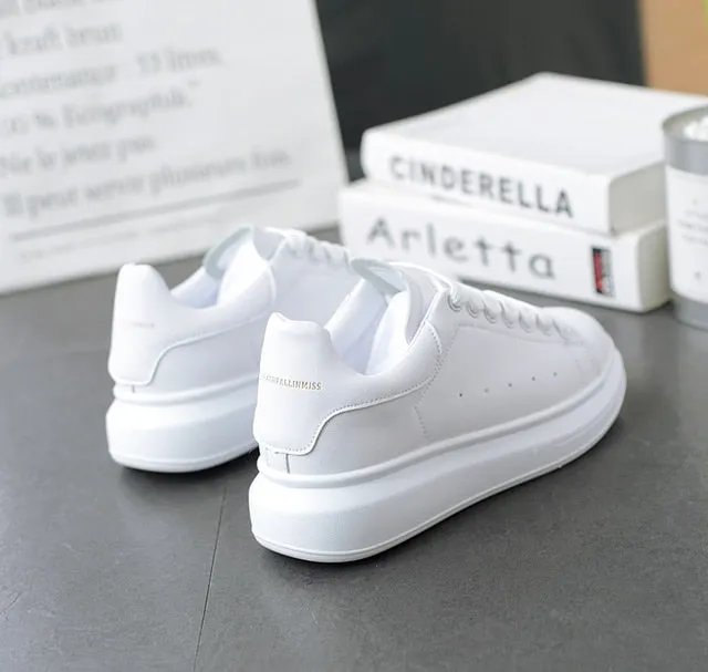 Hot Men's White Sneakers Women's Fashion Vulcanize Shoes size 36-44 High quality HIP HOP Shoes Platform Lace-up running Shoe