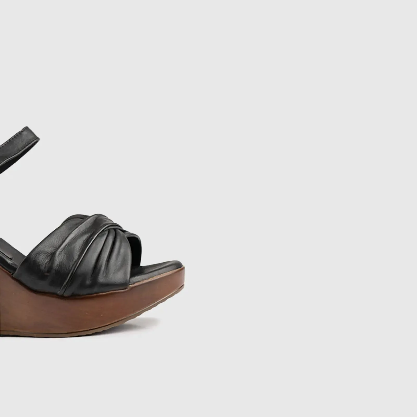 Leather Comfort Wedges Black 10811