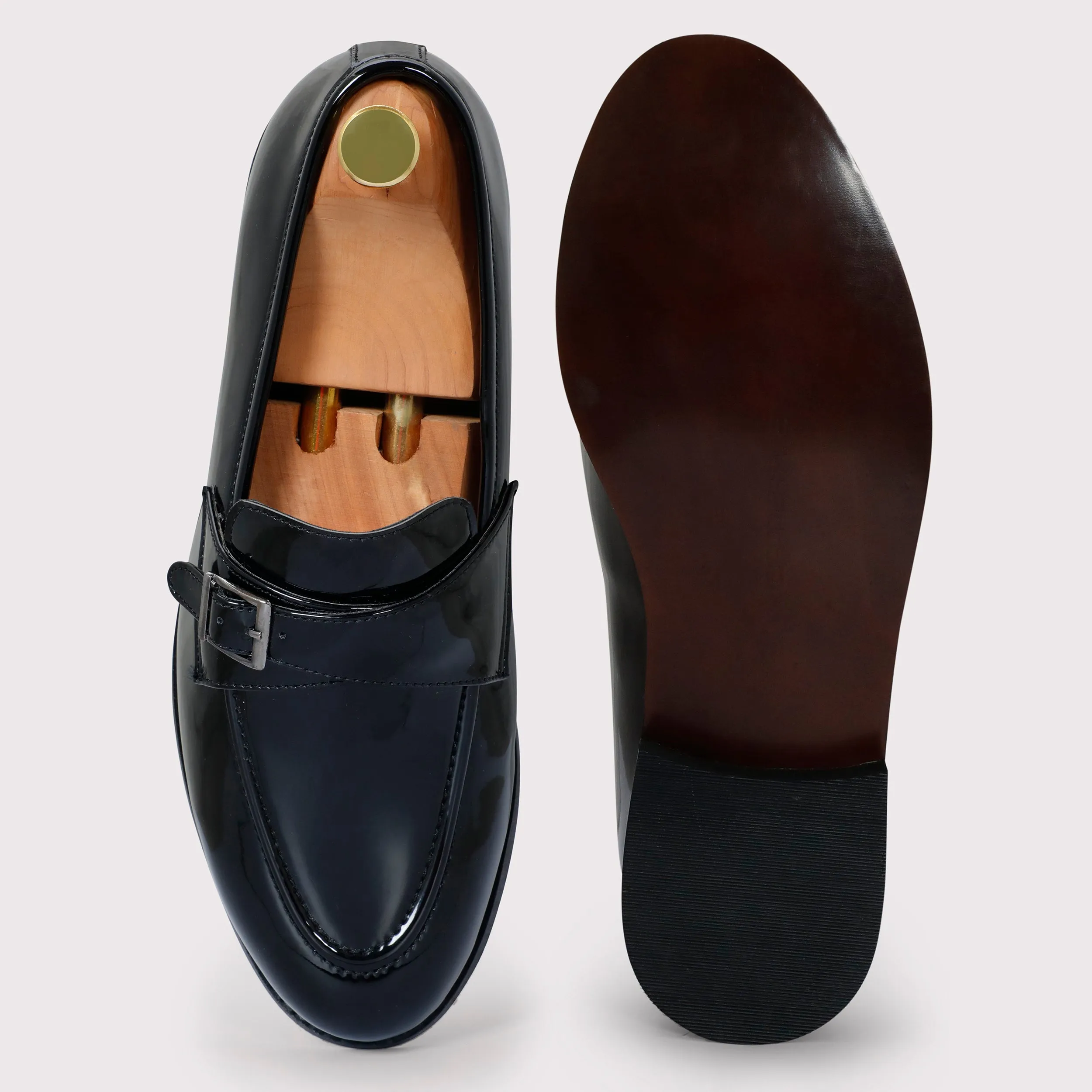 Macan Single Monks - Black Patent